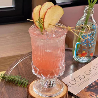 果汁玻璃杯
